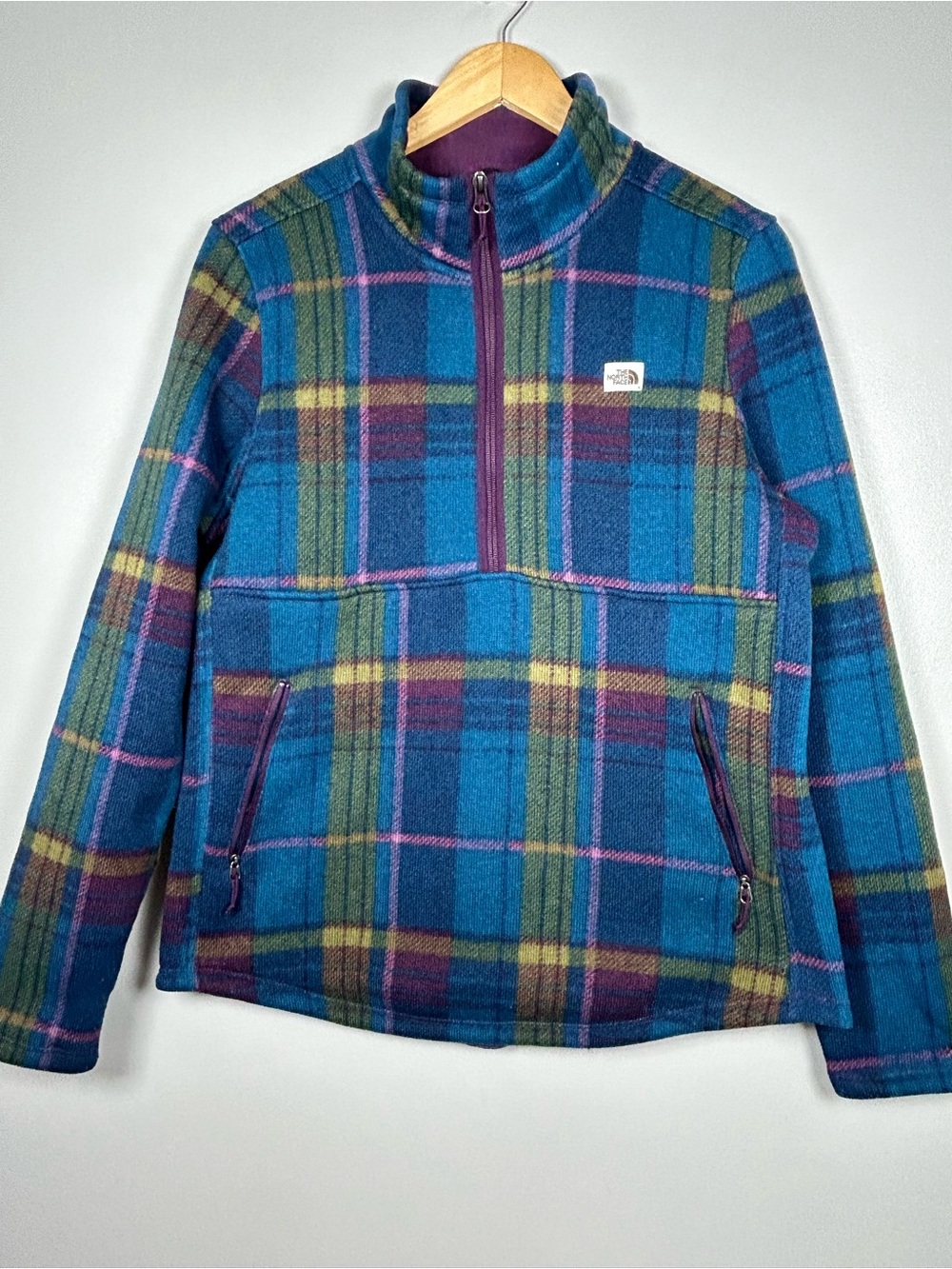 The North Face Printed Crescent Plaid 1/4-Zip Pullover